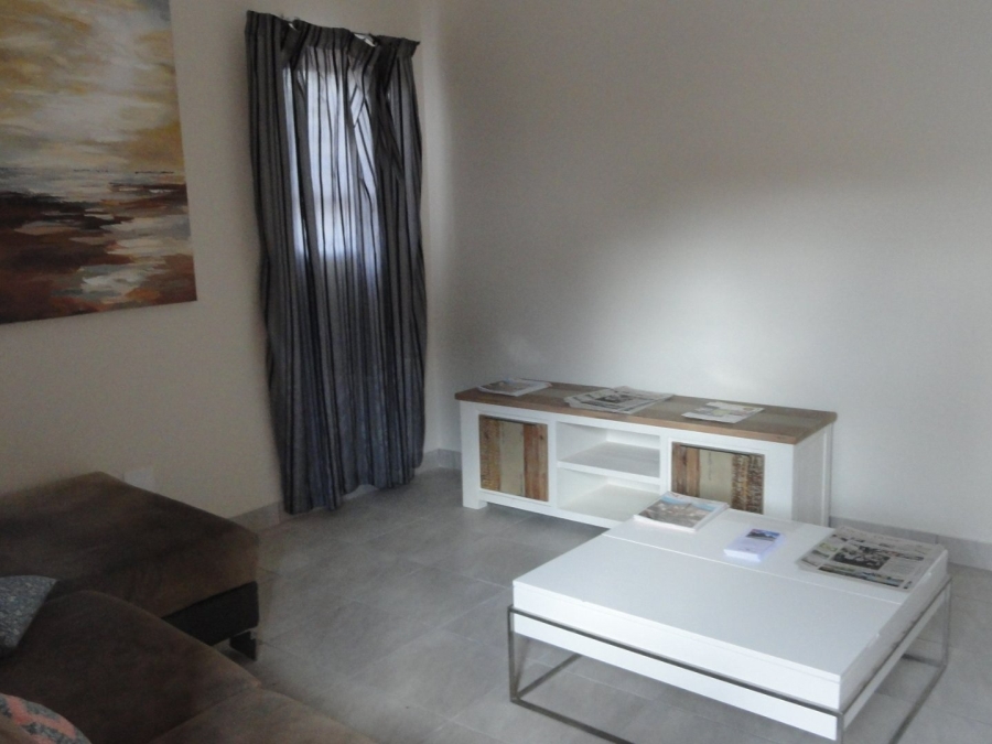 To Let 2 Bedroom Property for Rent in Die Bult North West